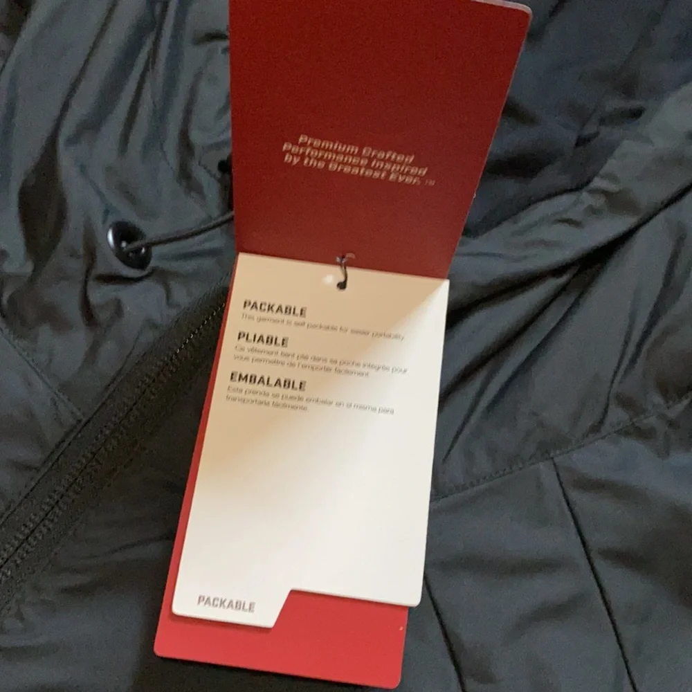 2015 Air Jordan Packable Tech Windbreaker - Picture 10 of 11